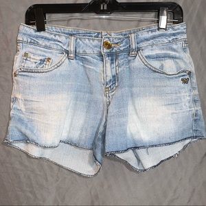 ☀️ Women's Echo Red cutoff shorts